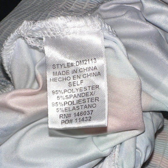 BNWT Miss Avenue Leafy Print woman’s  halter jumpsuit with waist tie size M - Picture 7 of 8